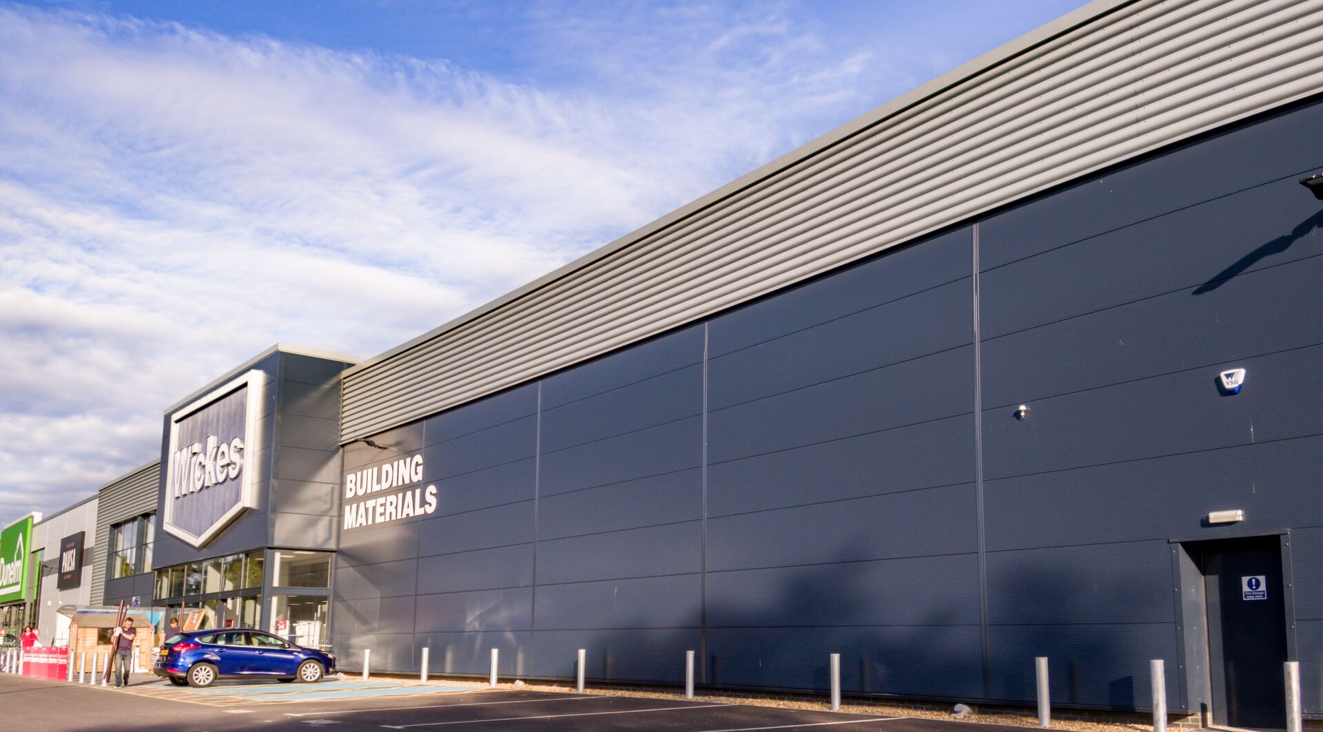 Wickes DIY store in UK showcasing Colorcoat Aquatite gutters, Trisomet roof and Trimapanel walls Wickes DIY store in UK showcasing Colorcoat Aquatite gutters, Trisomet roof and Trimapanel walls